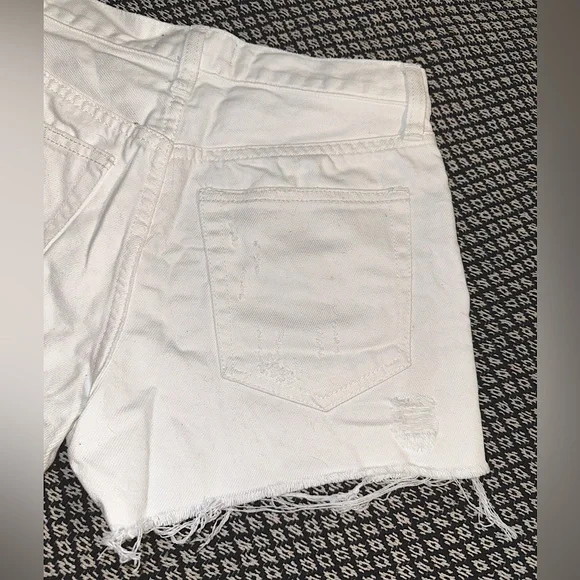 Free People Sophia Distressed Vintage Denim Cutoff Shorts - White - size 25 - Picture 10 of 12